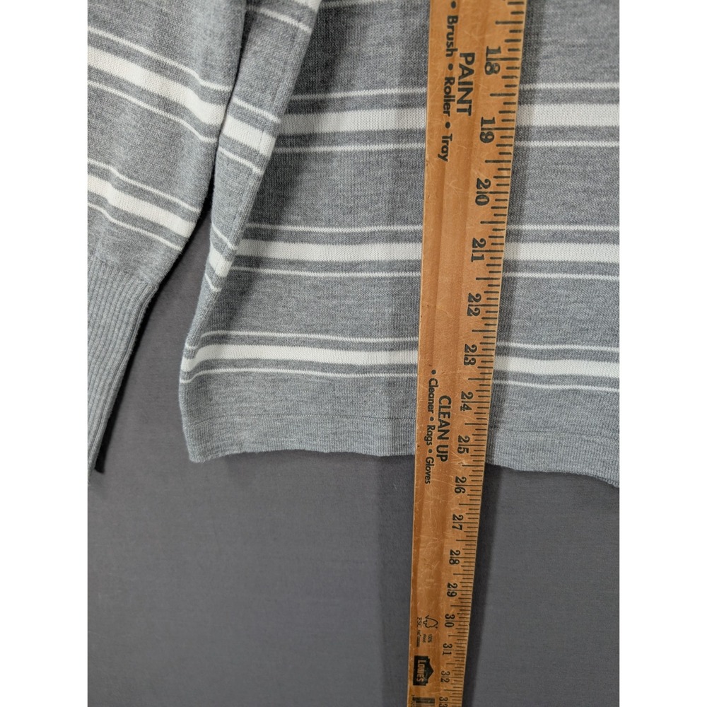 Liz Claiborne Gray Striped Button Shoulder Long Sleeve Knit Sweater XL NWT - Picture 4 of 7